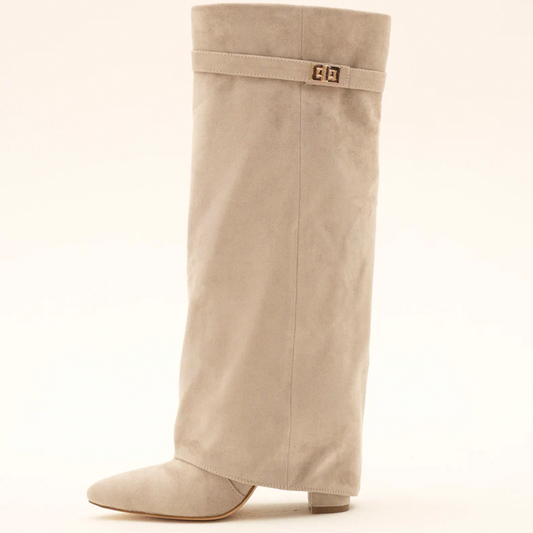 Haifisch-Wildlederstiefel